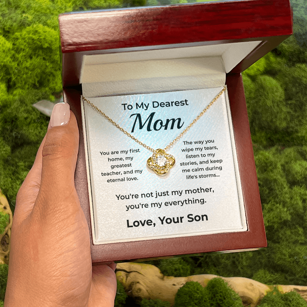 ShineOn Fulfillment Jewelry 18K Yellow Gold Finish / Luxury Box To Mom From Son - Love-Knot Necklace