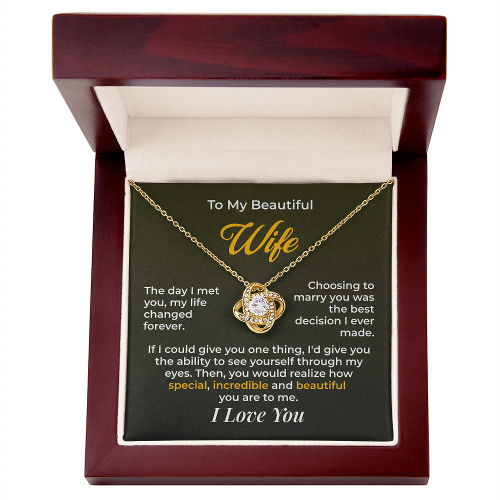 ShineOn Fulfillment Jewelry 18K Yellow Gold Finish / Luxury Box Husband->Wife - Love Knot Necklace - GHR1269