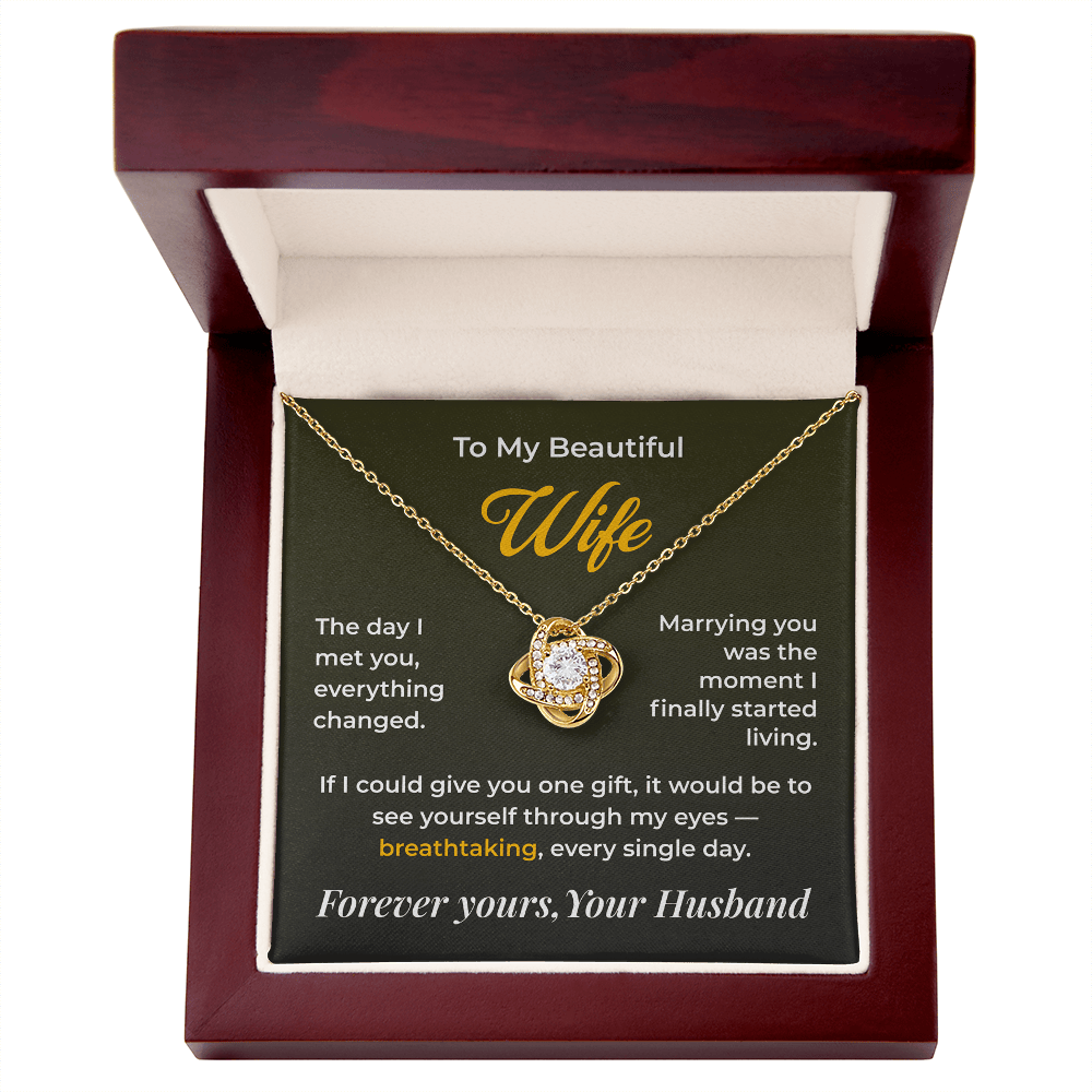 ShineOn Fulfillment Jewelry 18K Yellow Gold Finish / Luxury Box Husband->Wife - Love Knot Necklace - GHR1272