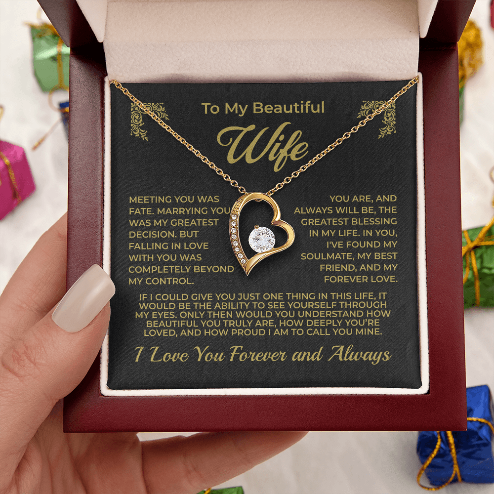 ShineOn Fulfillment Jewelry 18k Yellow Gold Finish / Luxury Box To My Beautiful Wife - Forever Love Necklace