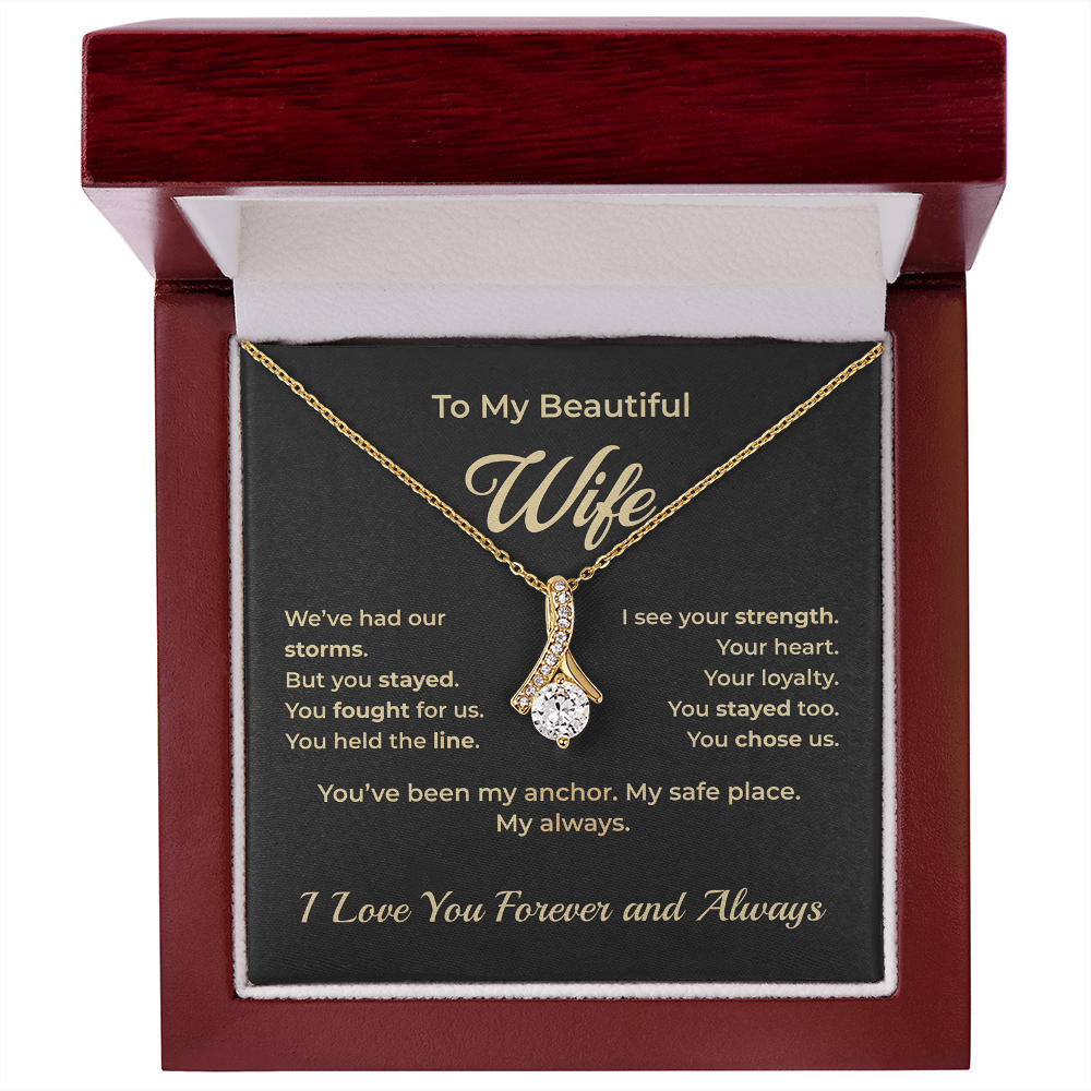 ShineOn Fulfillment Jewelry 18K Yellow Gold Finish / Luxury Box To My Wife – Alluring Beauty Necklace - GHR1187