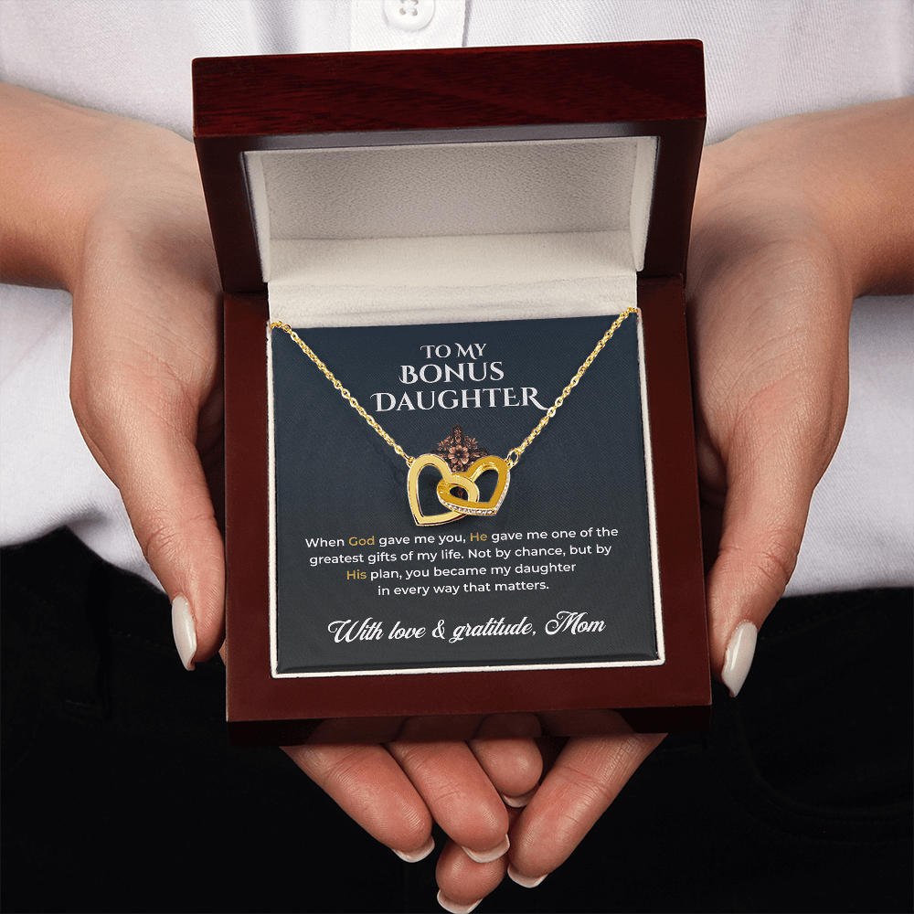 ShineOn Fulfillment Jewelry To My Bonus Daughter – God's Gift of Family - GHR1221